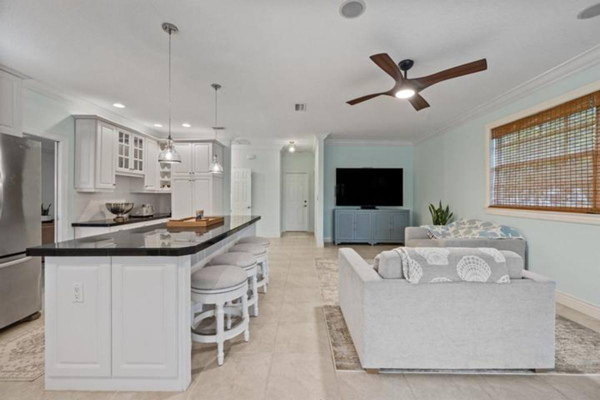 House for rent at 148 Scarborough Terrace, Wellington, FL 33414