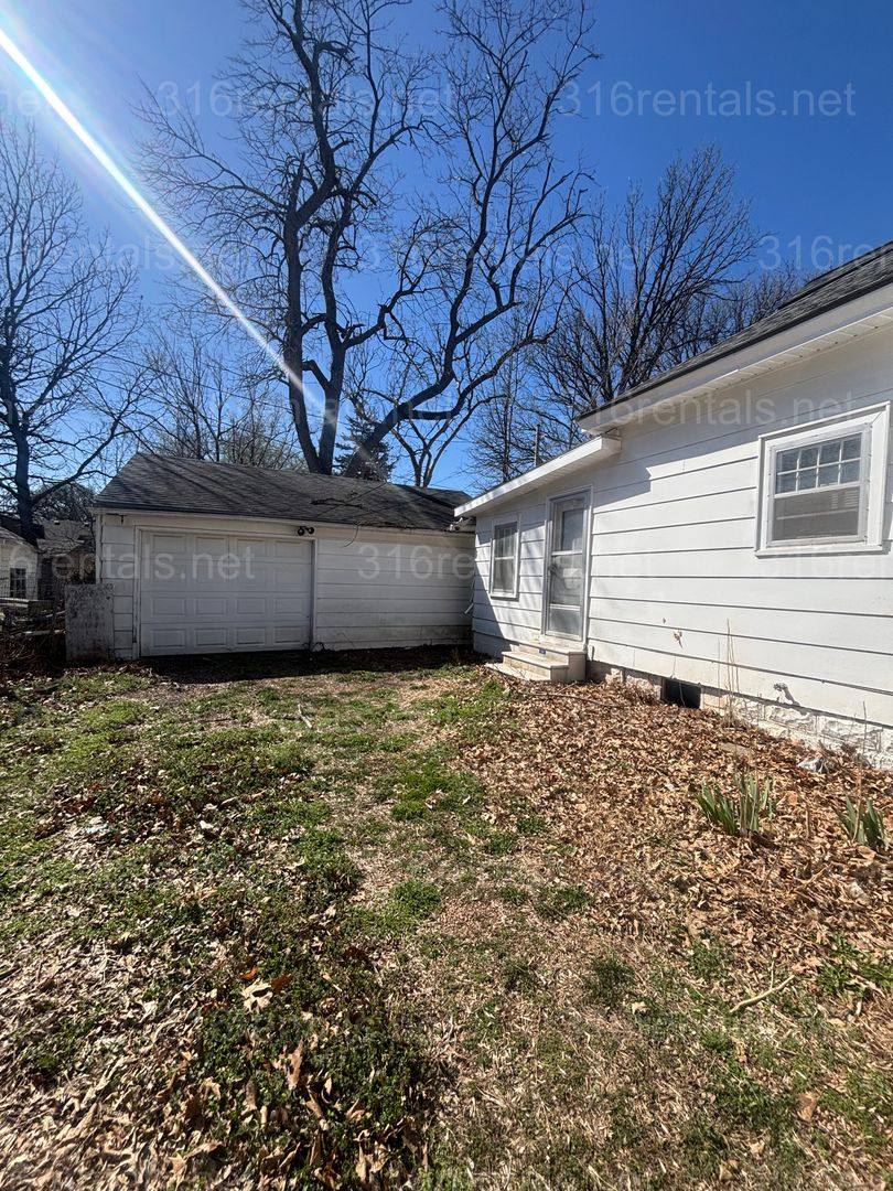 House for rent at 511 W Locust, El Dorado, KS 67042