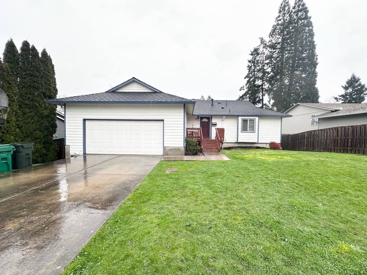 House for rent at 6300 SW Fisher Ave, Beaverton, OR 97008