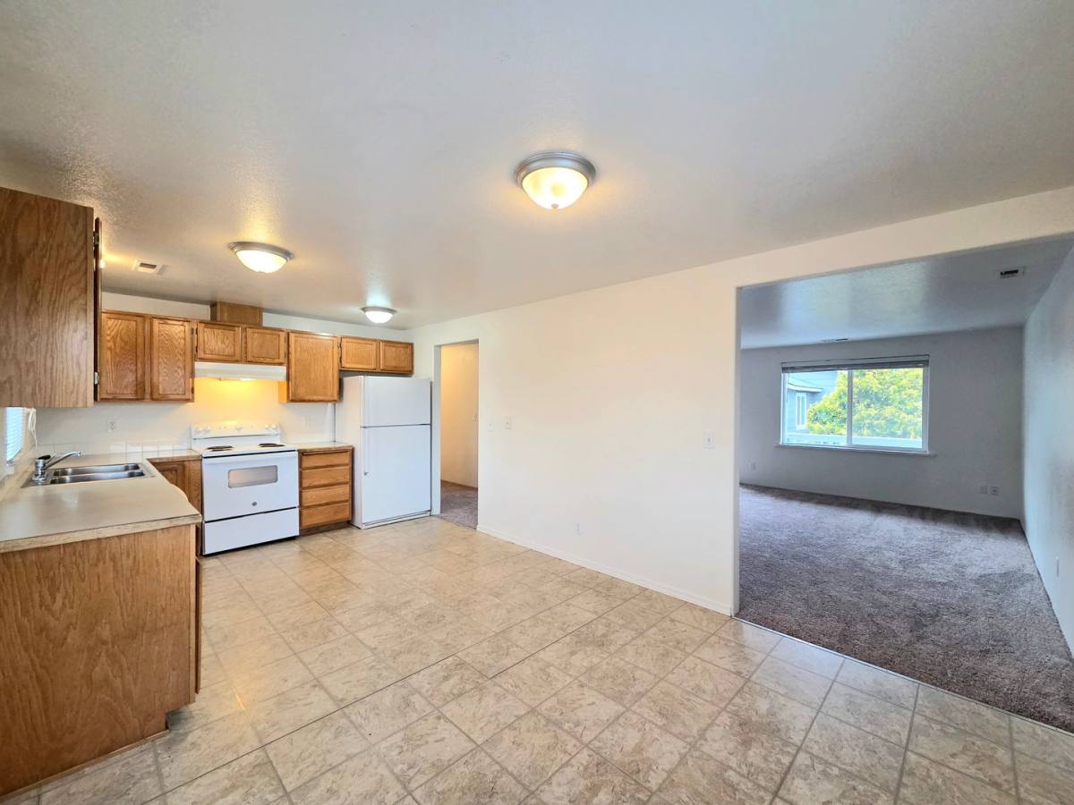Apartment for rent at 1409 Maple St, Wenatchee, WA 98801