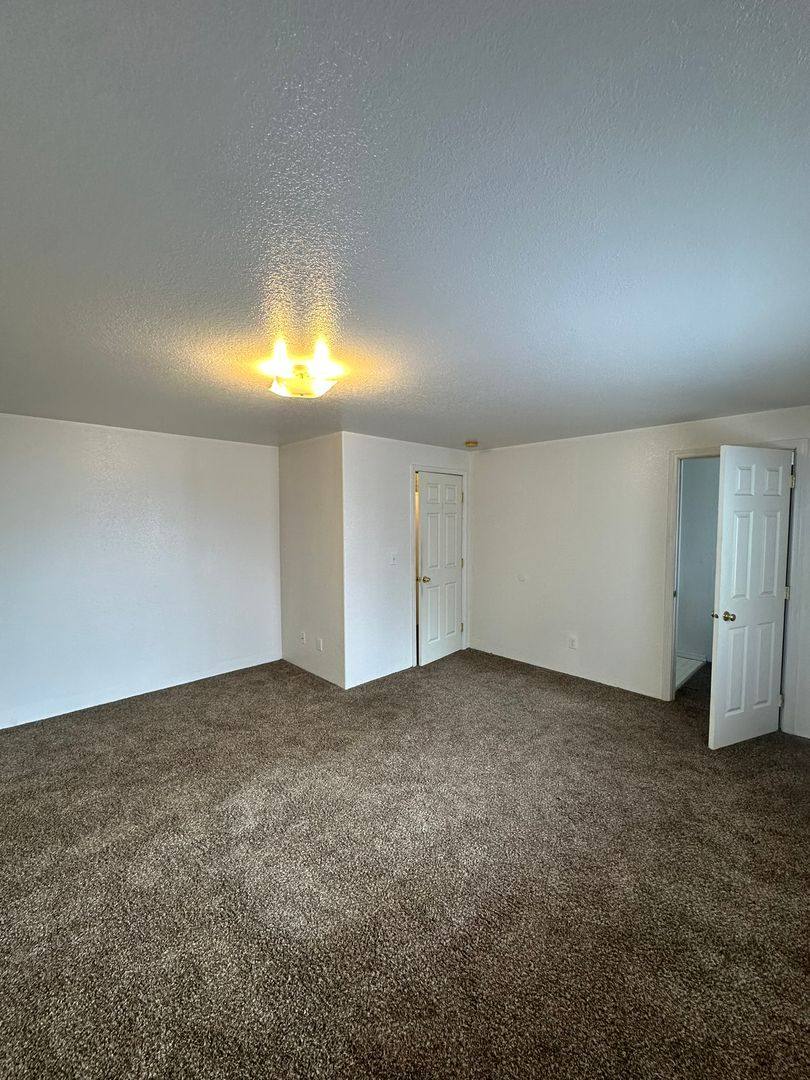 Apartment for rent at 1409 Maple St, Wenatchee, WA 98801
