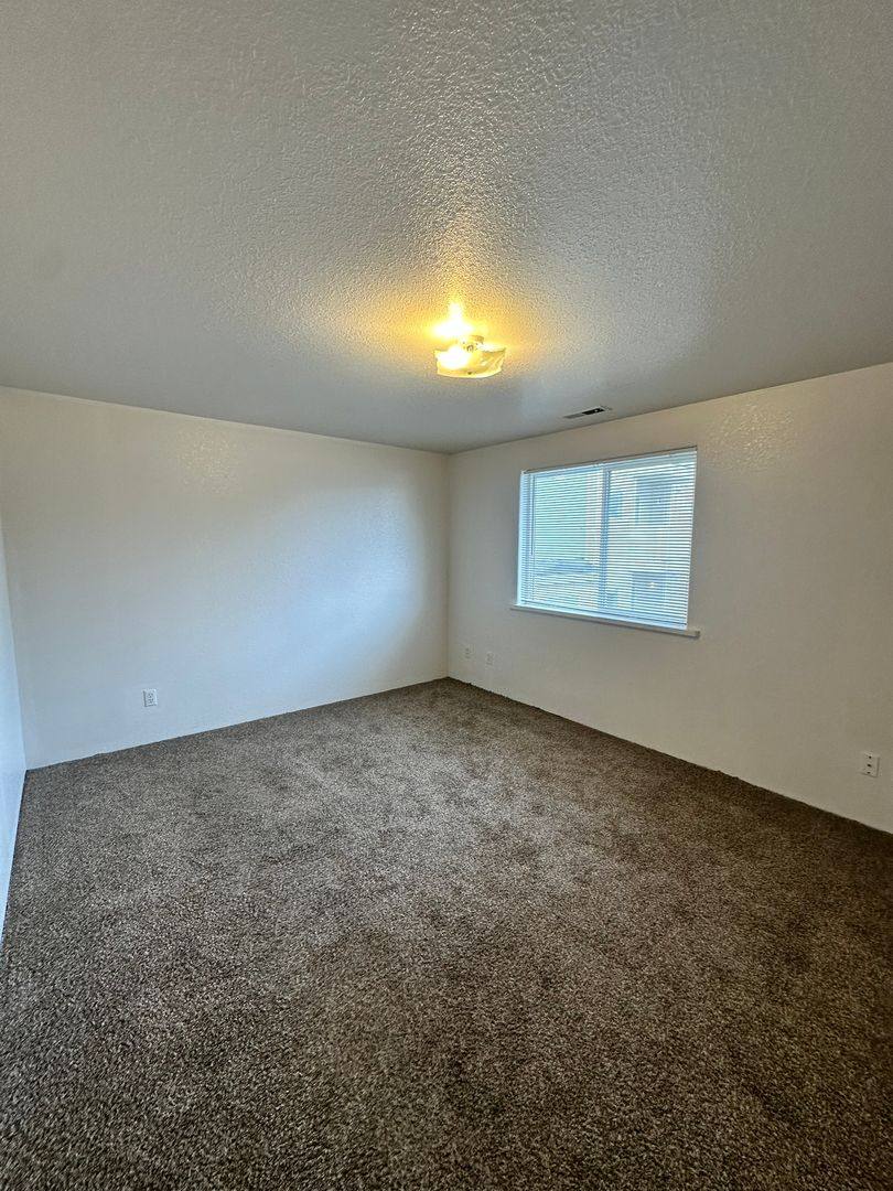 Apartment for rent at 1409 Maple St, Wenatchee, WA 98801