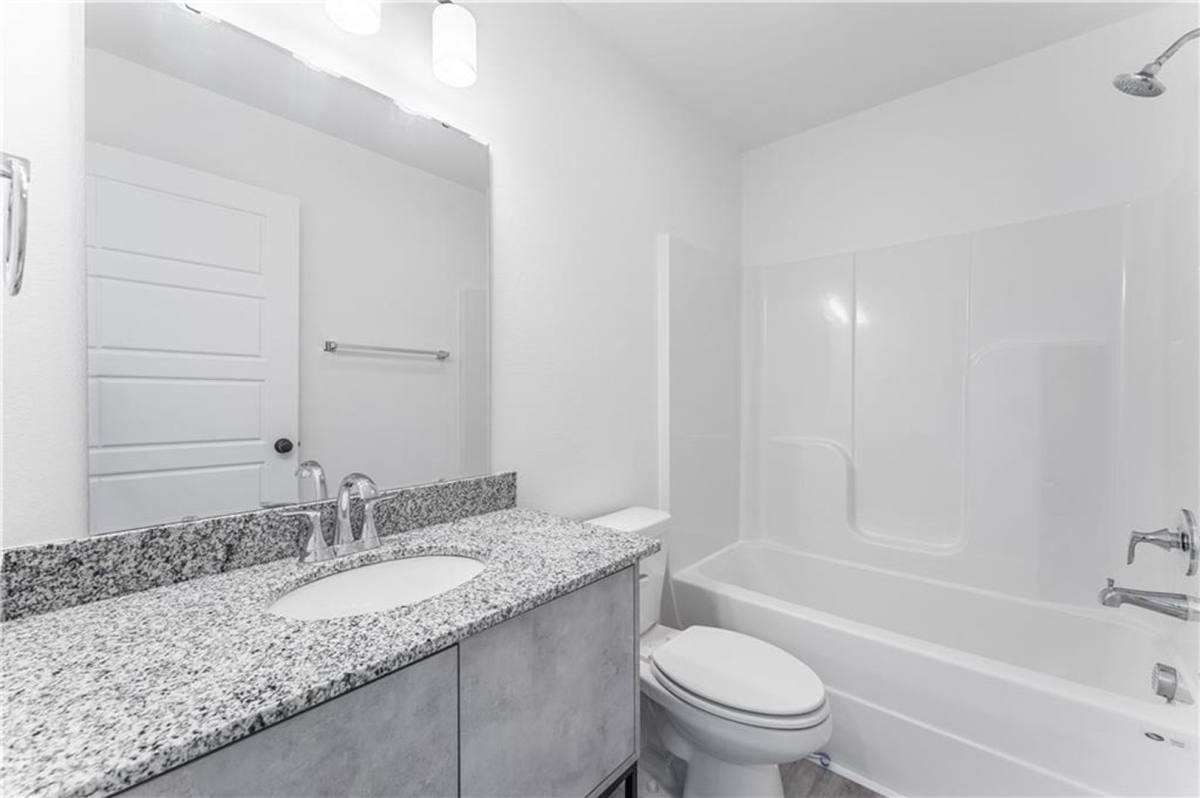 House for rent at 861 Ventnor Ave, Bentonville, AR 72712