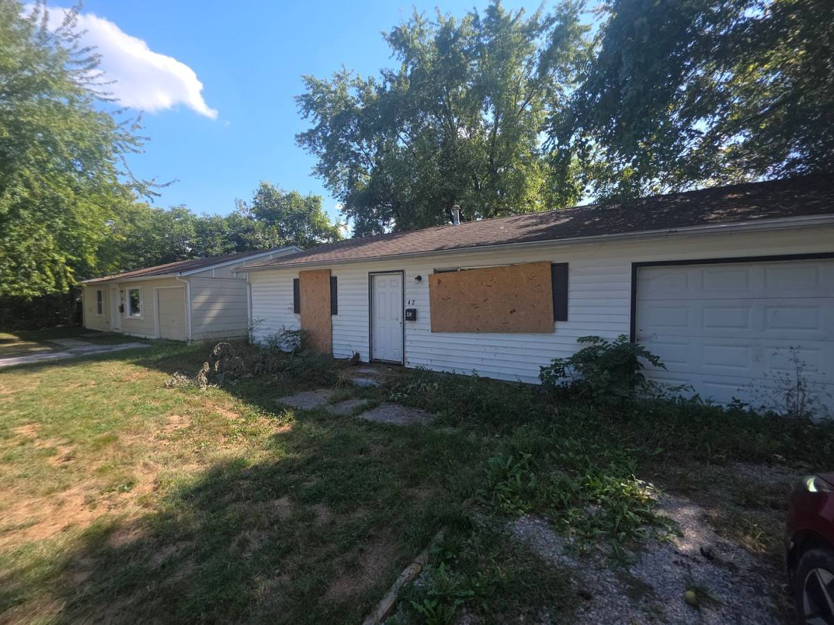 House for rent at 42 Saint Henry, East Saint Louis, IL 62206