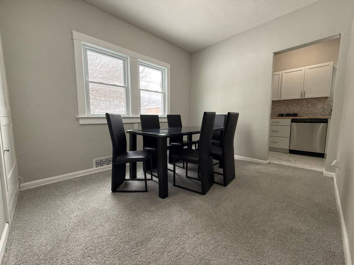 Apartment for rent at 1446 S 11th St, Lincoln, NE 68502