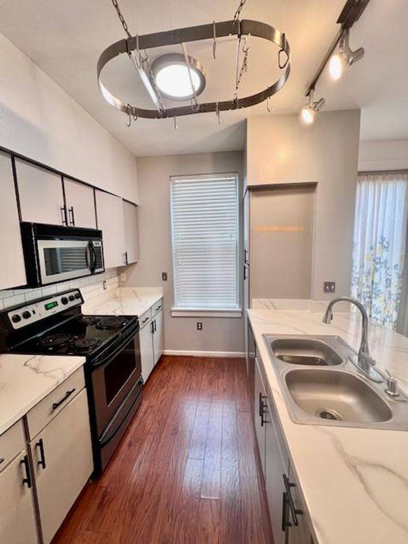 Condo for rent at 1201 Grove Blvd, Austin, TX 78741