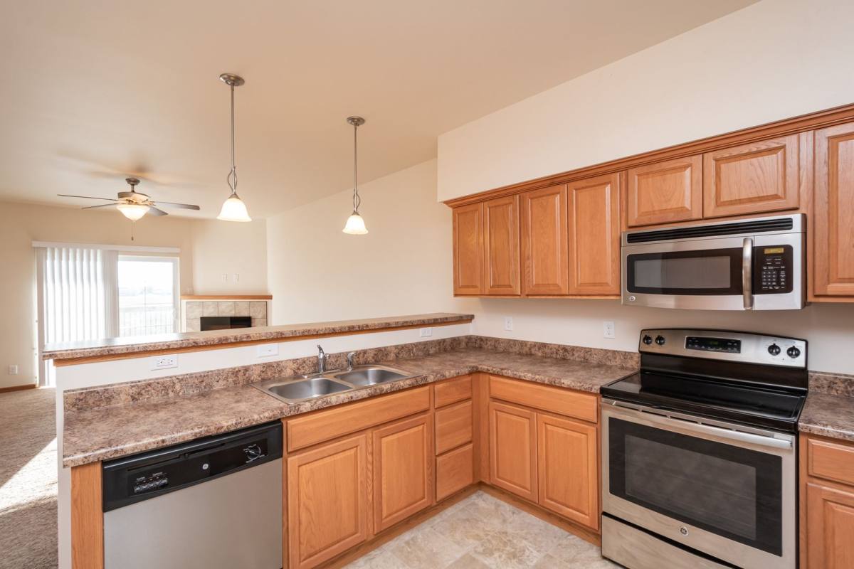 Apartment for rent at 1620 Lincoln Dr, North Liberty, IA 52317