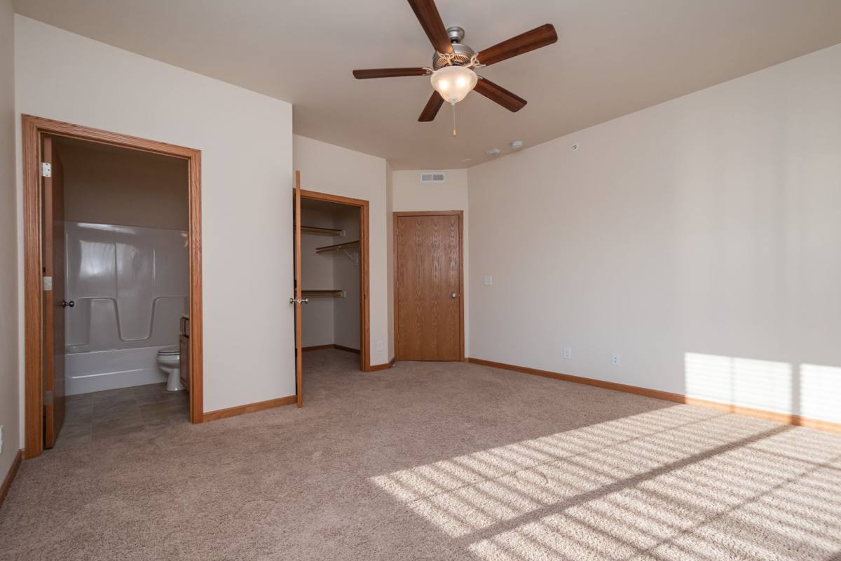 Apartment for rent at 1620 Lincoln Dr, North Liberty, IA 52317