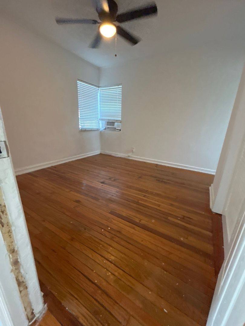 Apartment for rent at 511 - 526 6th Ave N, Lake Worth Beach, FL 33460