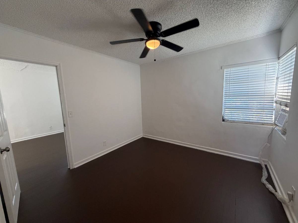 Apartment for rent at 511 - 526 6th Ave N, Lake Worth Beach, FL 33460
