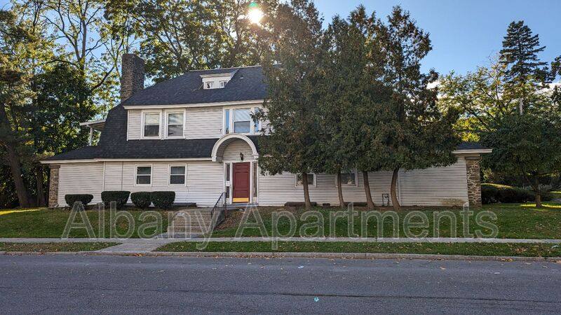 Apartment for rent at 100 Ryckman Ave #2R, Albany, NY 12208