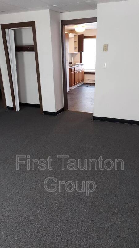 Townhouse for rent at 2 Union St #5, Taunton, MA 02780