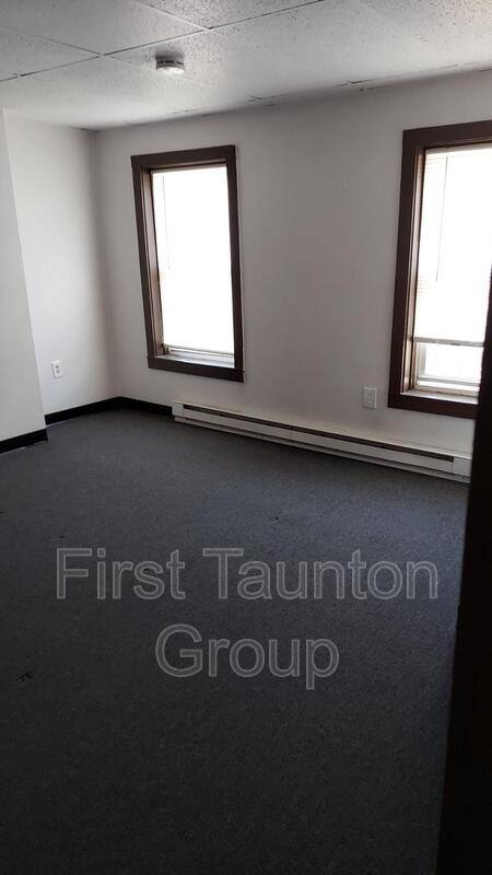 Townhouse for rent at 2 Union St #5, Taunton, MA 02780