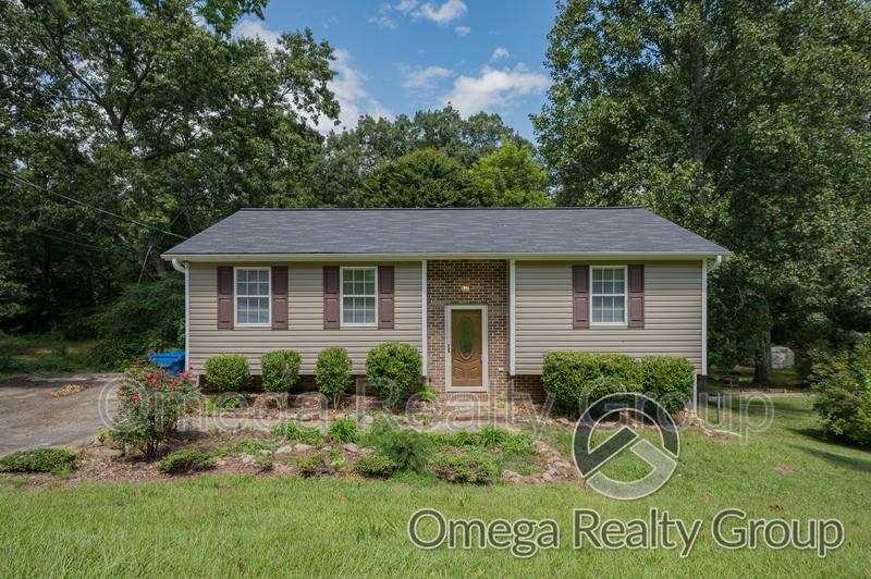 House for rent at 161 Emi Gil Dr, Oxford, AL 36203