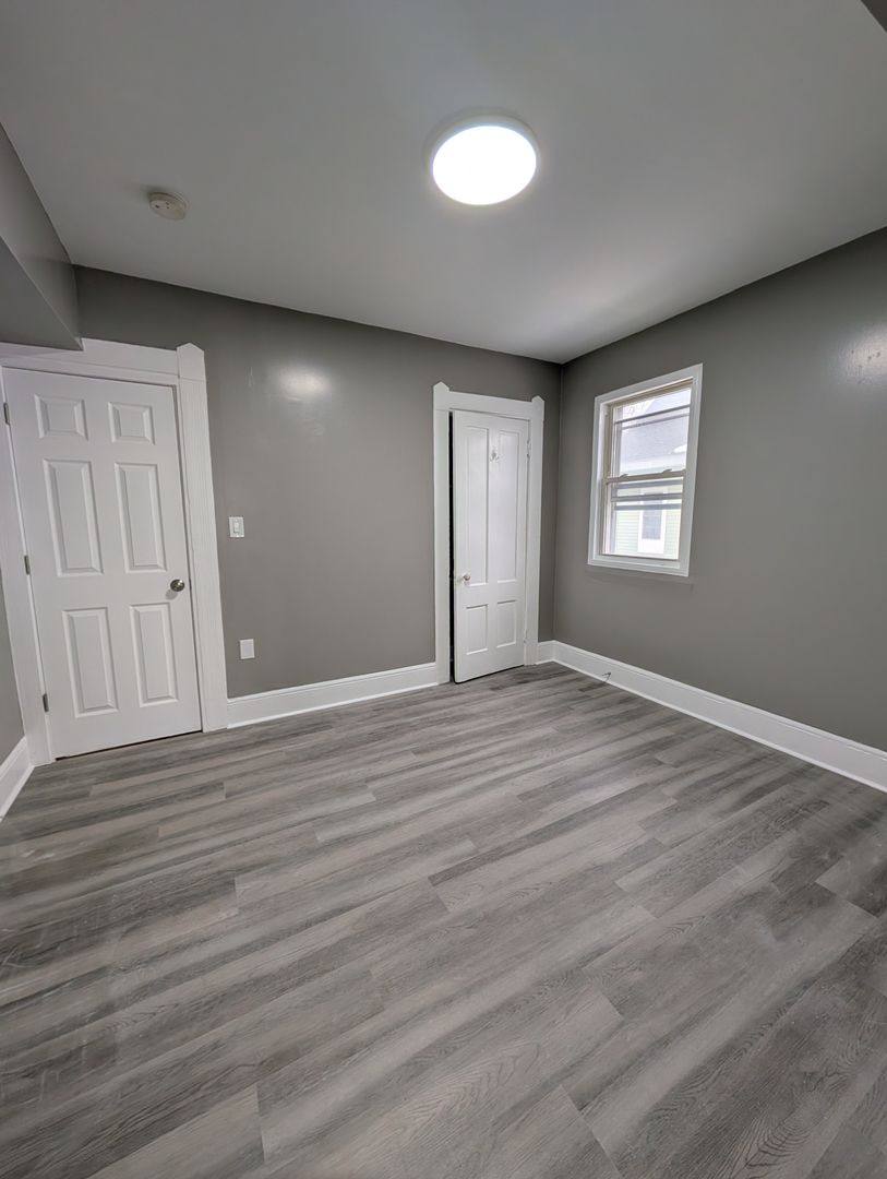 Apartment for rent at 47 Piedmont St, Worcester, MA 01610