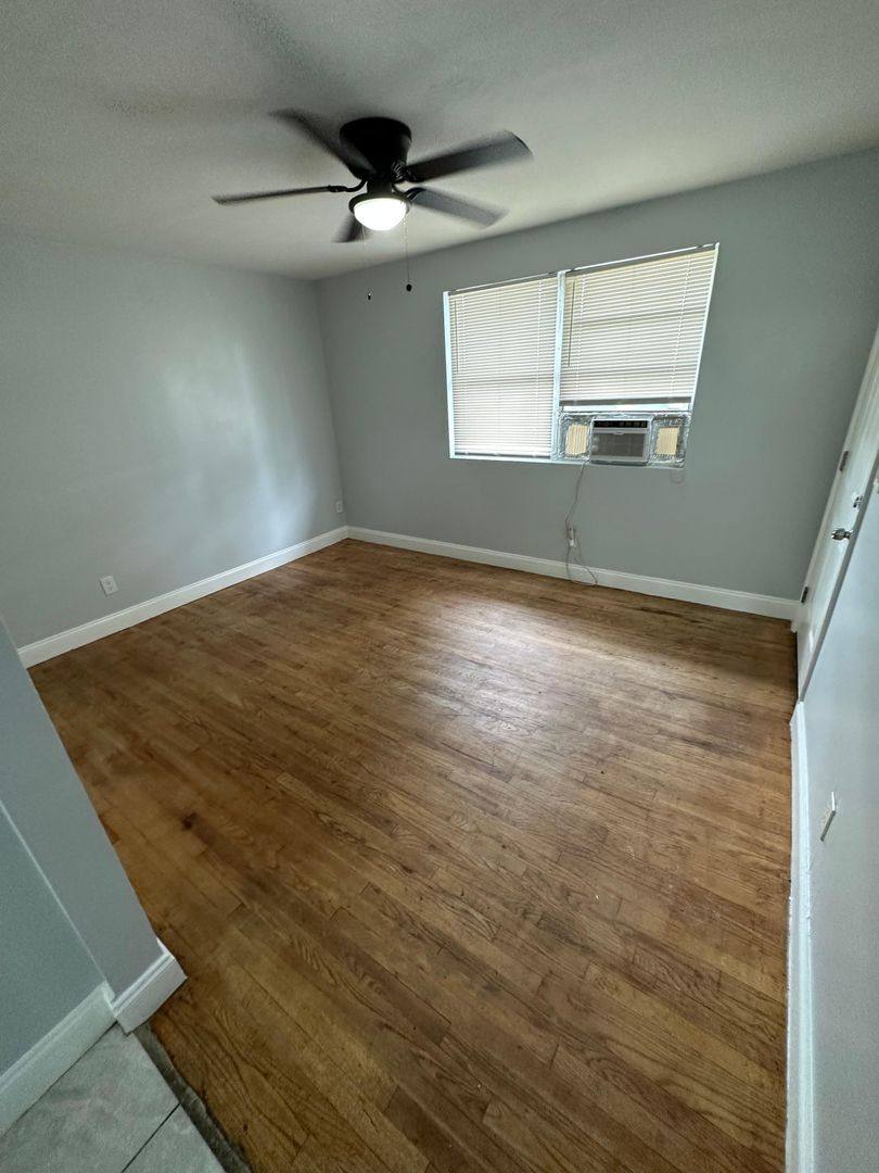 Apartment for rent at 2100 Palafox St, Jacksonville, FL 32209