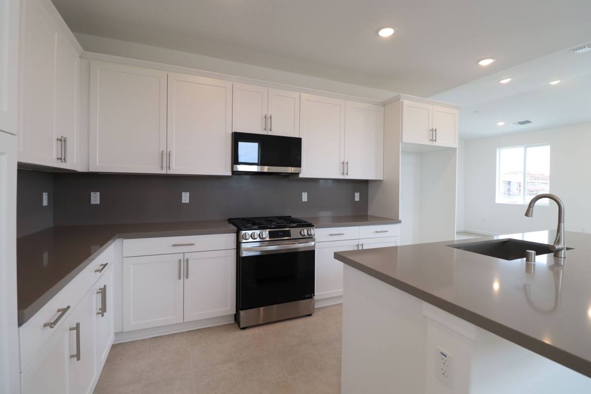 Apartment for rent at 1713 River Vista, Lompoc, CA 93436