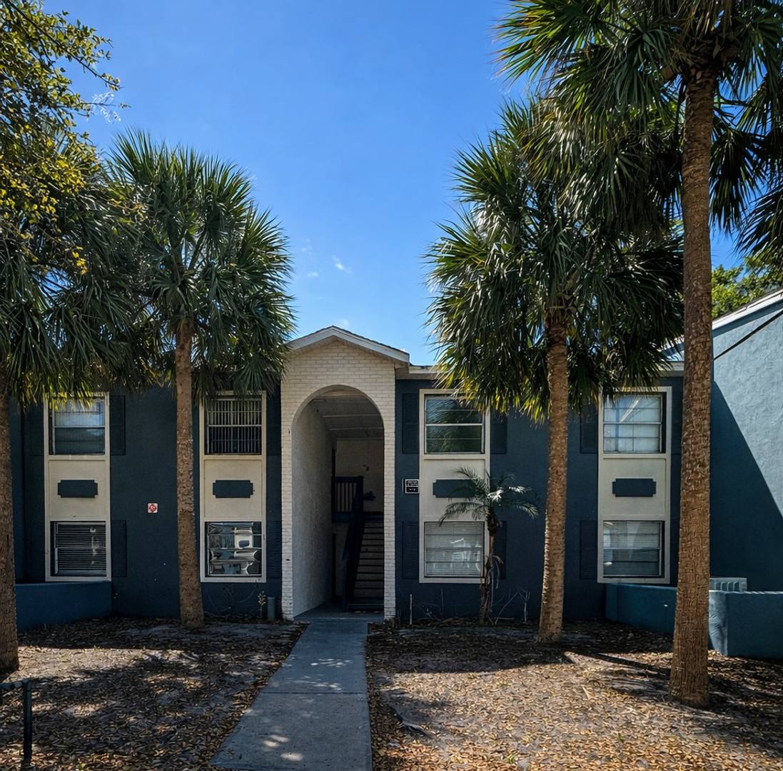 Apartment for rent at 2505 N Alafaya Trail #8, Orlando, FL 32826