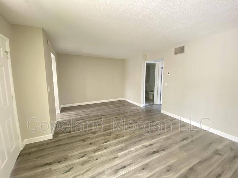 Apartment for rent at 124 N Jefferson Ave #2, Clearwater, FL 33755