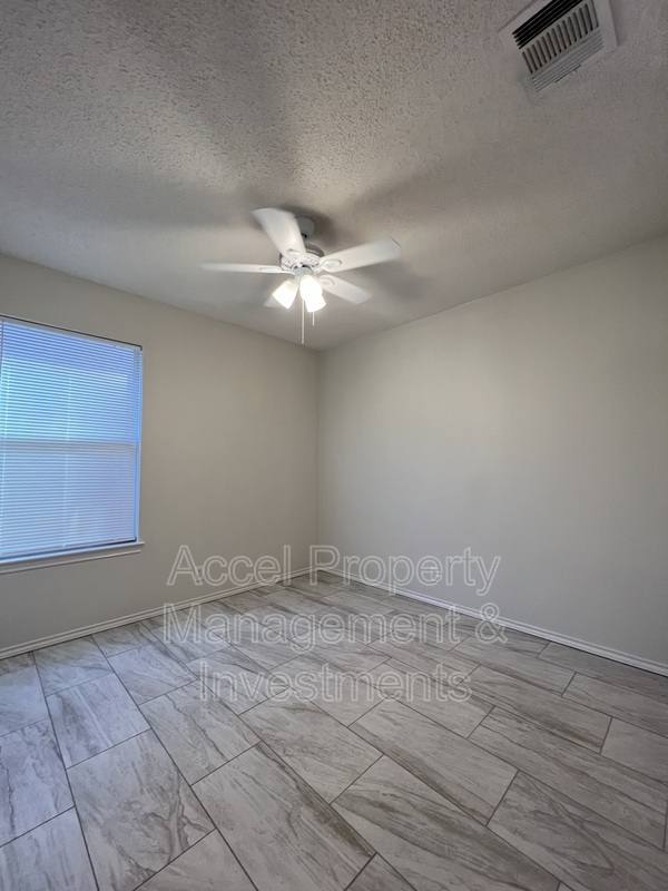 House for rent at 5408 N 35th St, McAllen, TX 78504