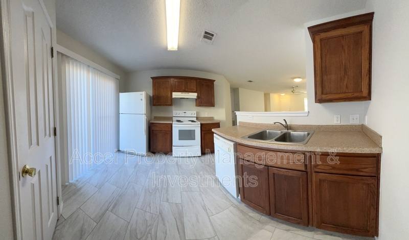 House for rent at 5408 N 35th St, McAllen, TX 78504
