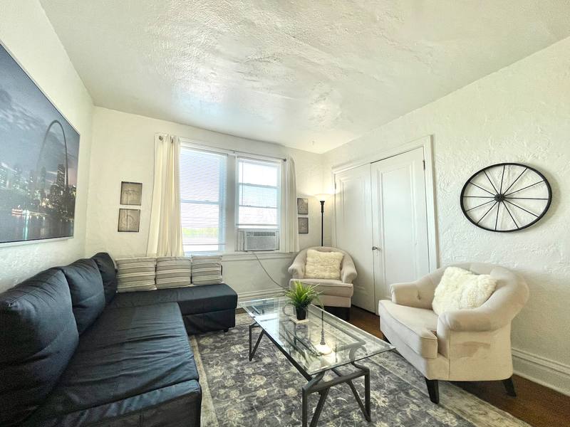 Apartment for rent at 6653 Berthold Ave #3S, Saint Louis, MO 63139