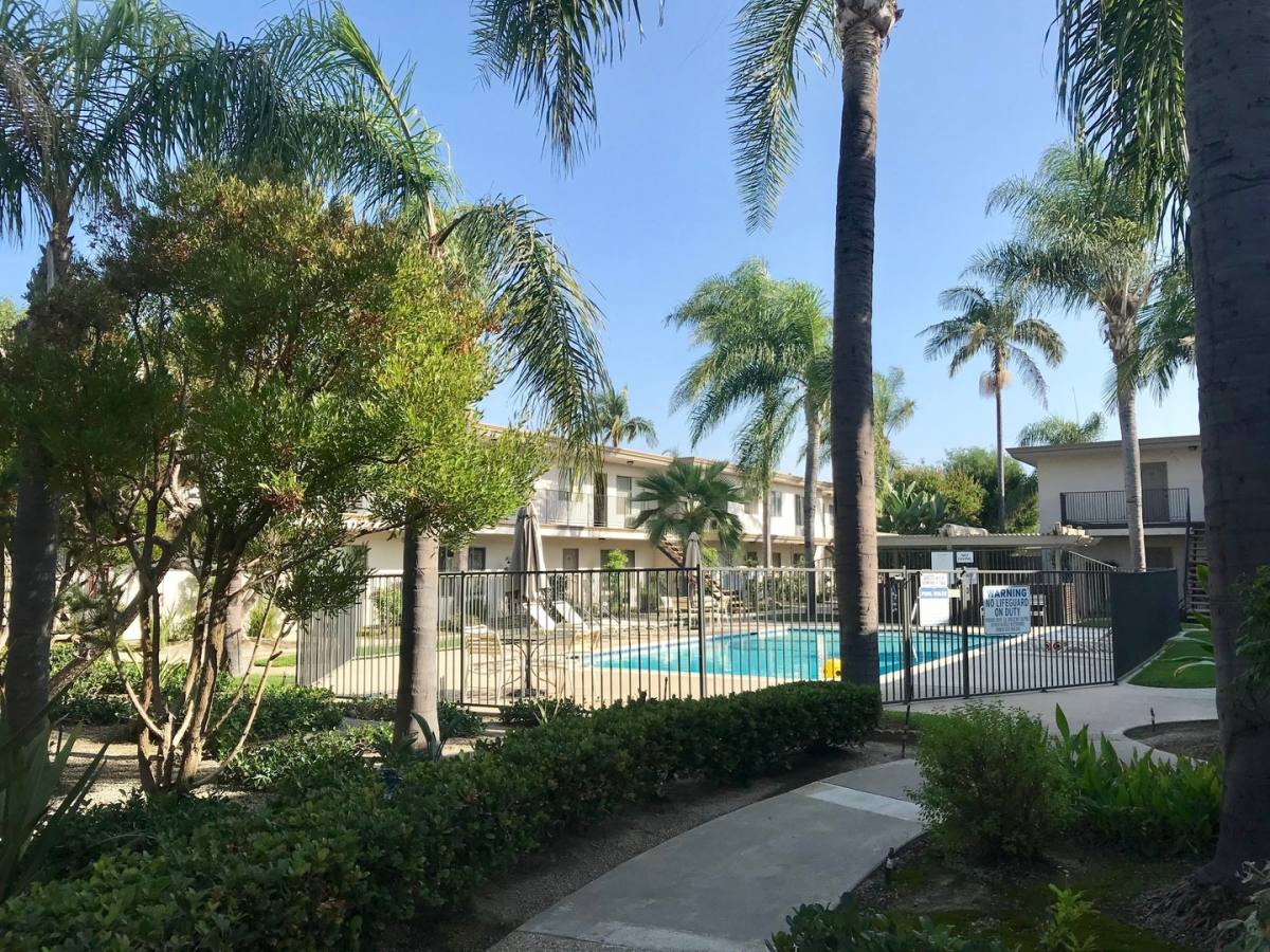 Apartment for rent at 10500 Westminster Ave, Garden Grove, CA 92843