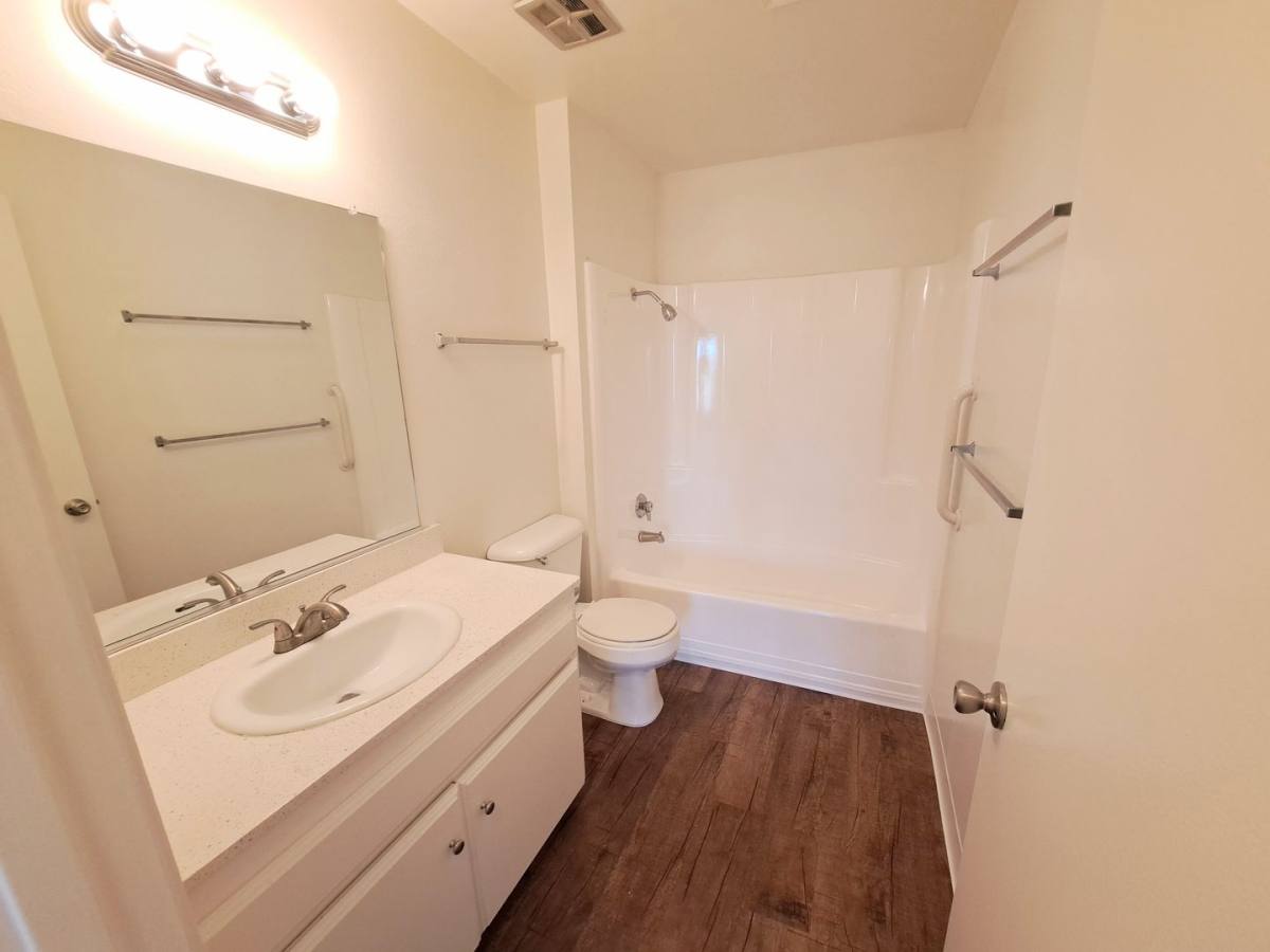 Apartment for rent at 10500 Westminster Ave, Garden Grove, CA 92843