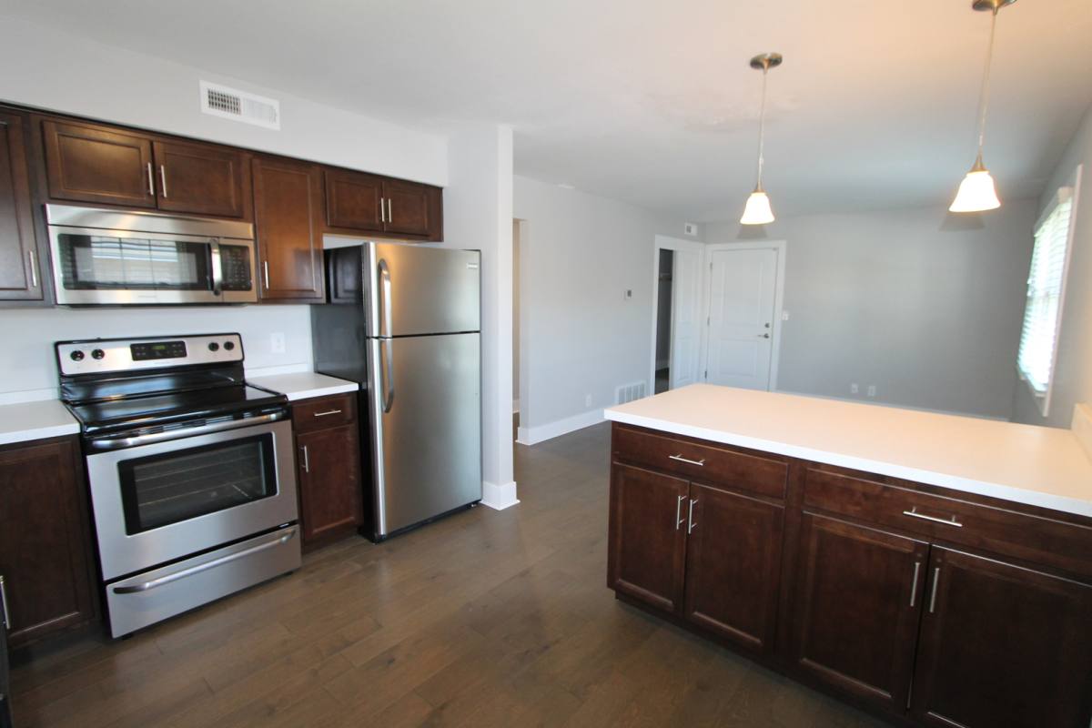 Apartment for rent at 1133 Park Ave, Omaha, NE 68105