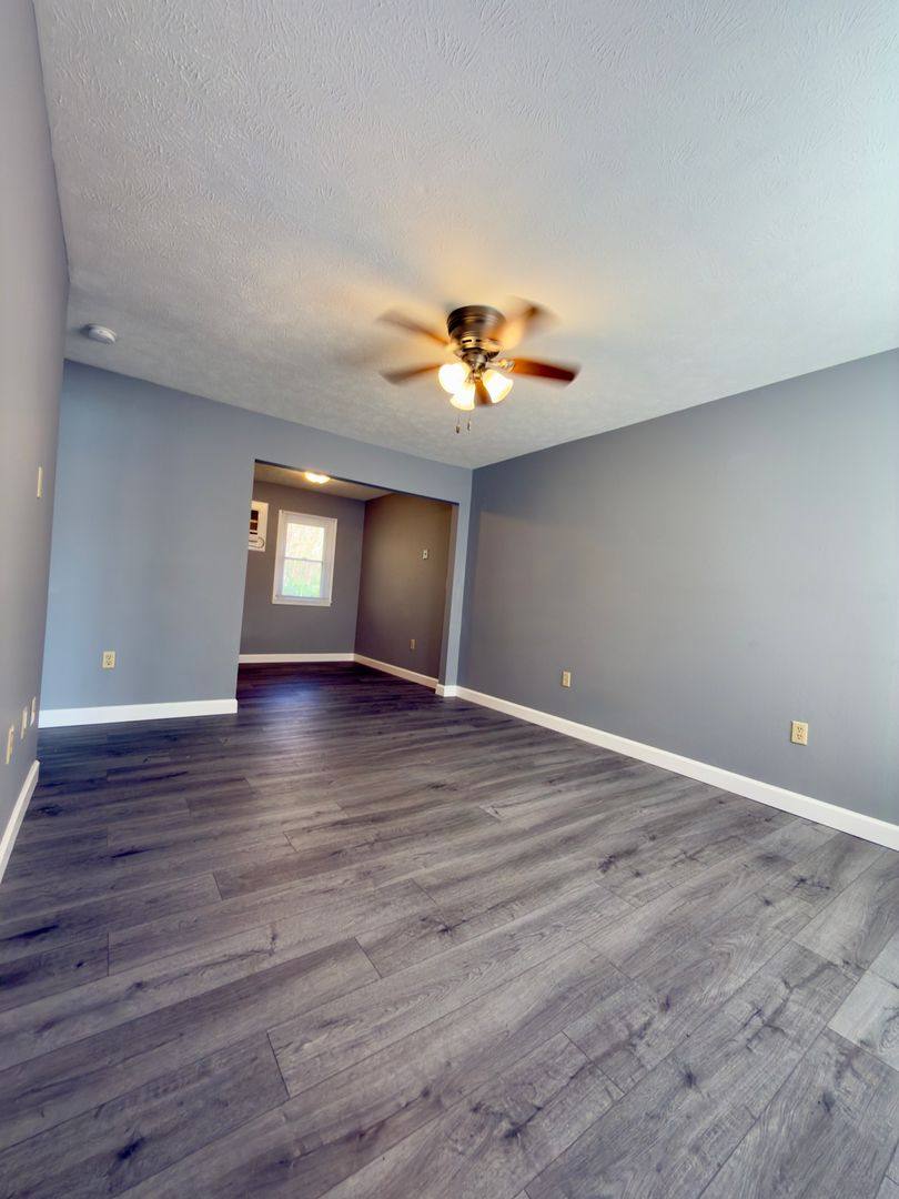 Apartment for rent at 51 W 3rd St, Newburg, MO 65550