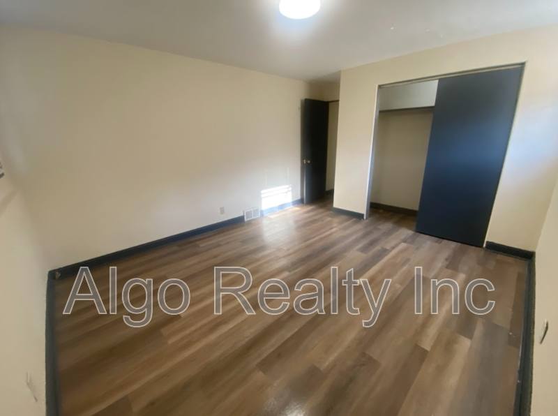 Apartment for rent at 2419 Plymouth Ave N #1, Minneapolis, MN 55411