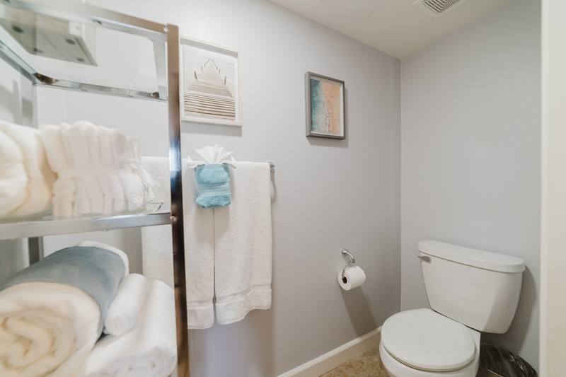 Condo for rent at 1019 Costa Pacifica Way #1407, Oceanside, CA 92054