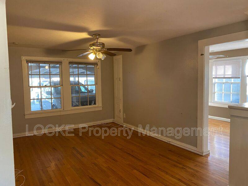 Apartment for rent at 3132 Greene Ave #C, Fort Worth, TX 76109