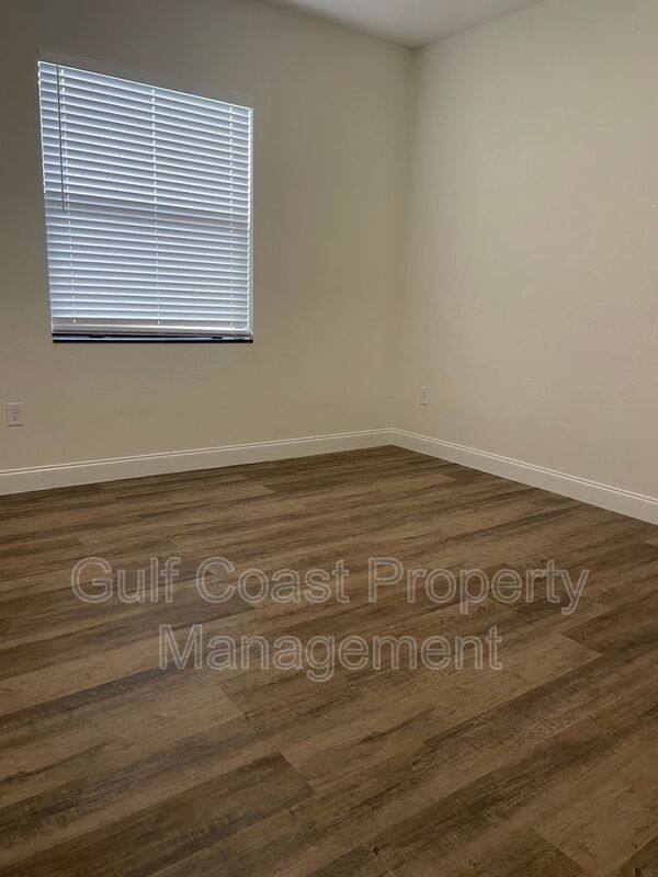 House for rent at 126 Viewpoint Dr, Lehigh Acres, FL 33972