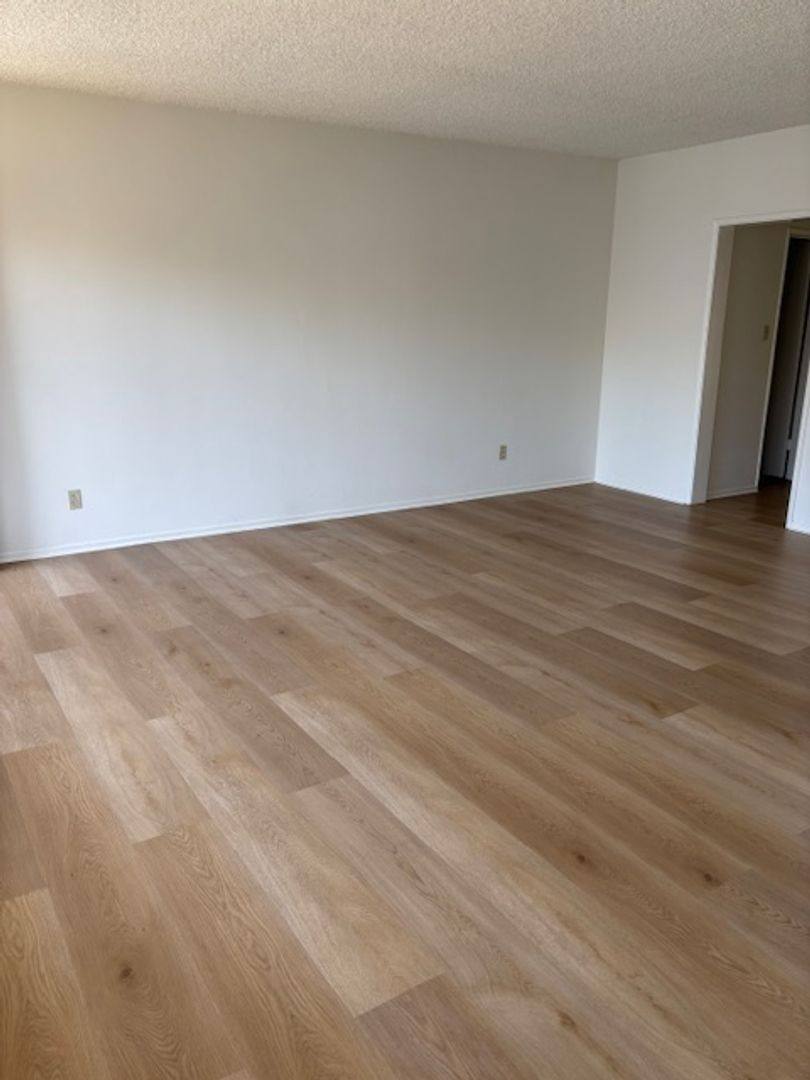 Apartment for rent at 221 N Berendo St, Los Angeles, CA 90004