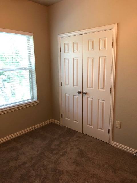 Townhouse for rent at 1107 Norman St, Denton, TX 76201