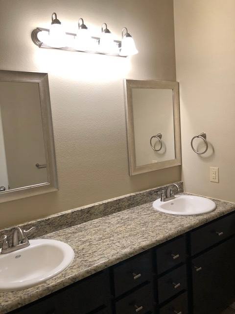 Townhouse for rent at 1107 Norman St, Denton, TX 76201