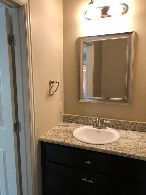 Townhouse for rent at 1107 Norman St, Denton, TX 76201
