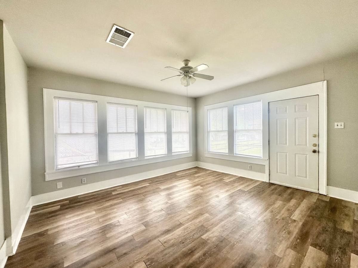 Apartment for rent at 2613 N Elm St, Denton, TX 76201