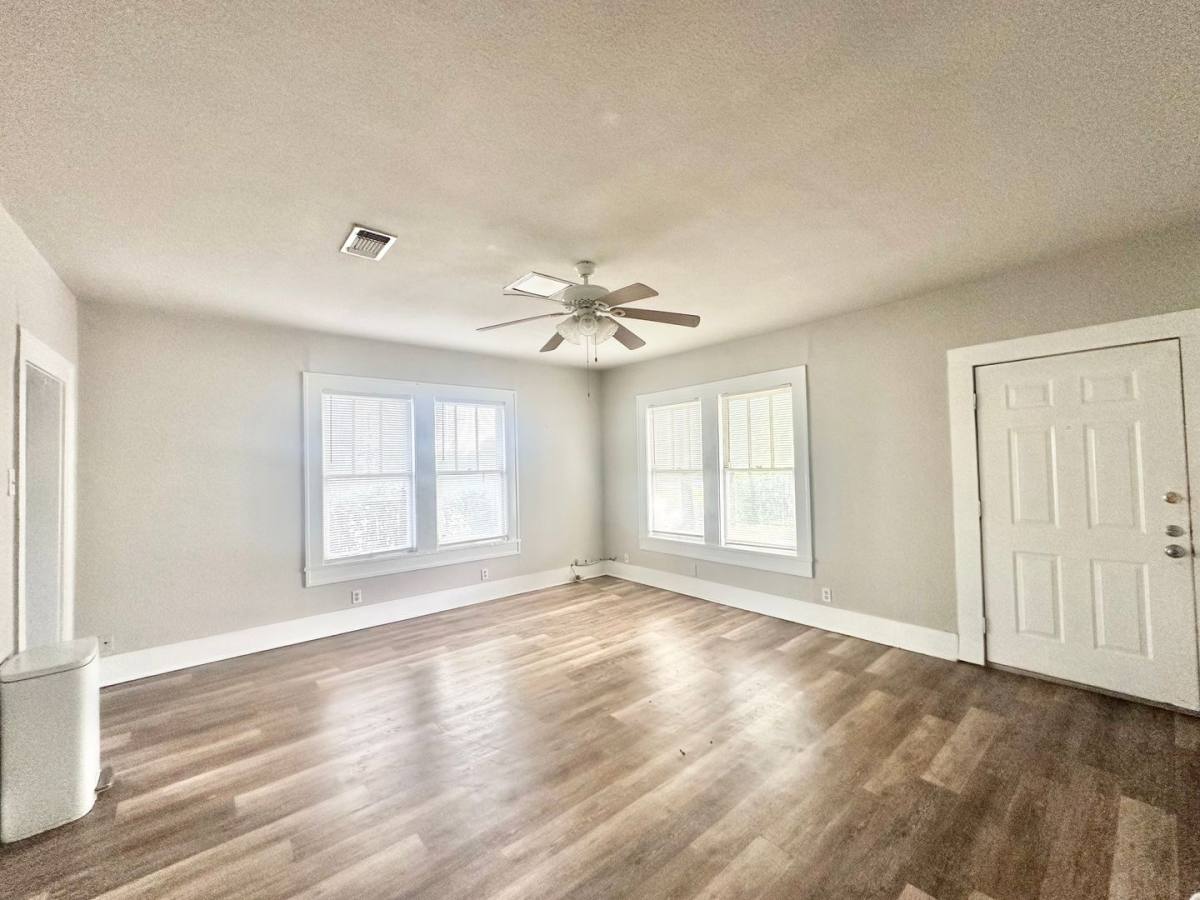 Apartment for rent at 2613 N Elm St, Denton, TX 76201