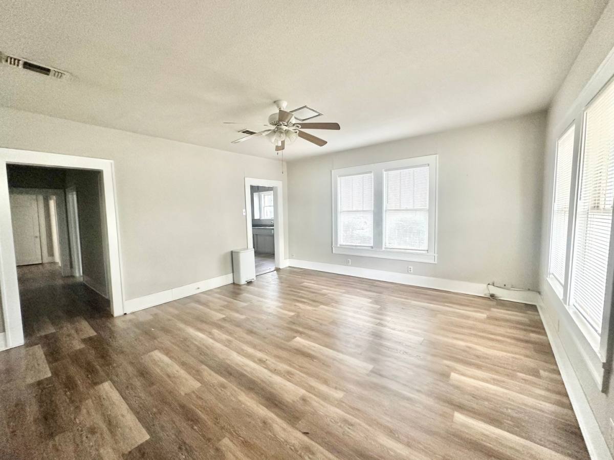 Apartment for rent at 2613 N Elm St, Denton, TX 76201