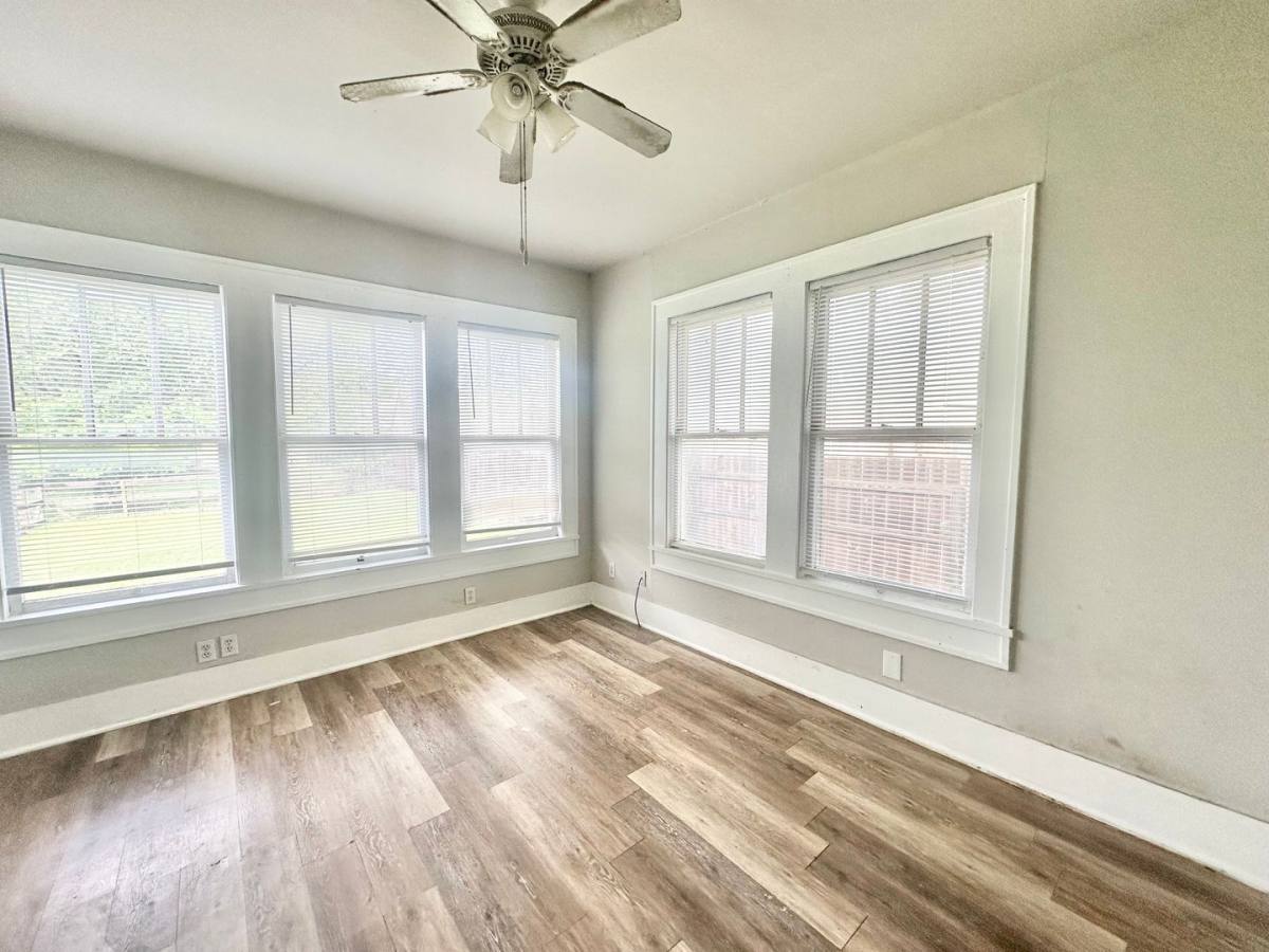 Apartment for rent at 2613 N Elm St, Denton, TX 76201