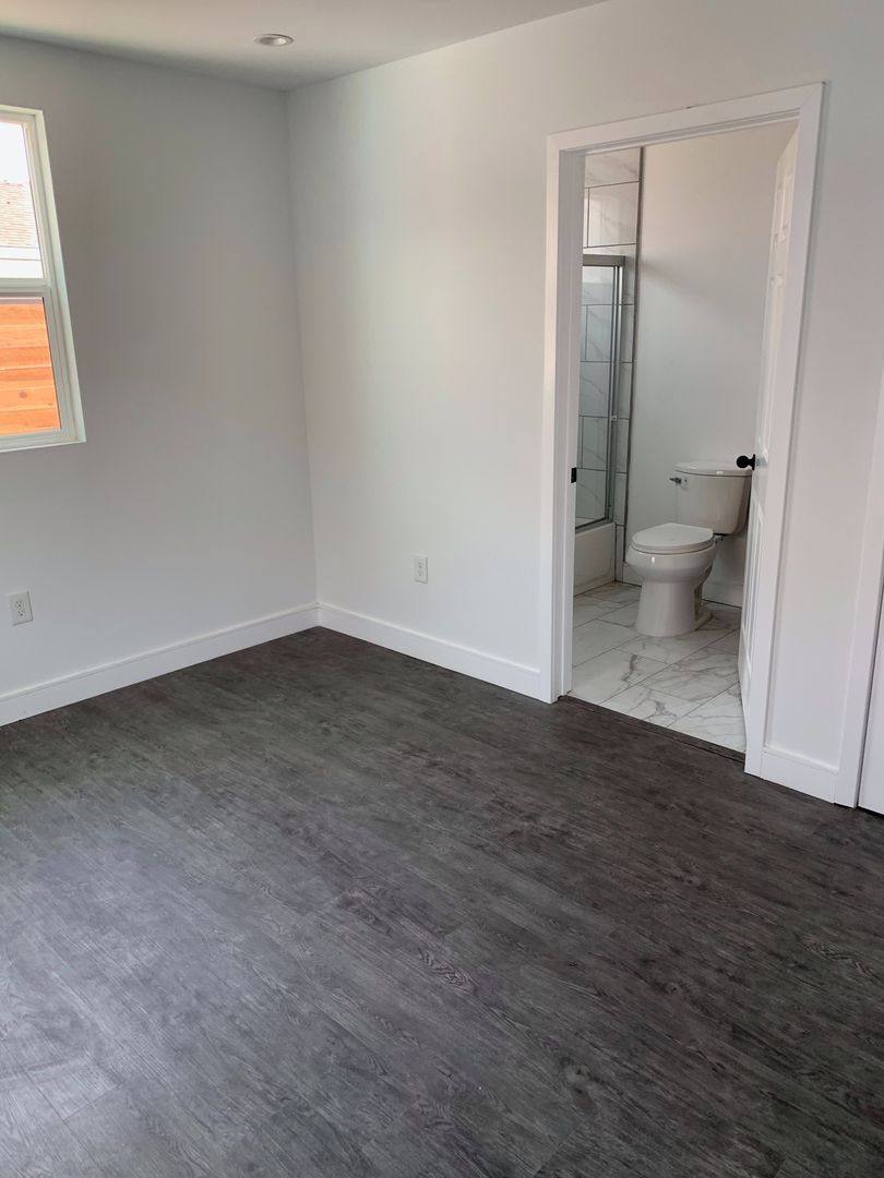 Apartment for rent at 2507-2509 E Cincinnati St, Los Angeles, CA 90033