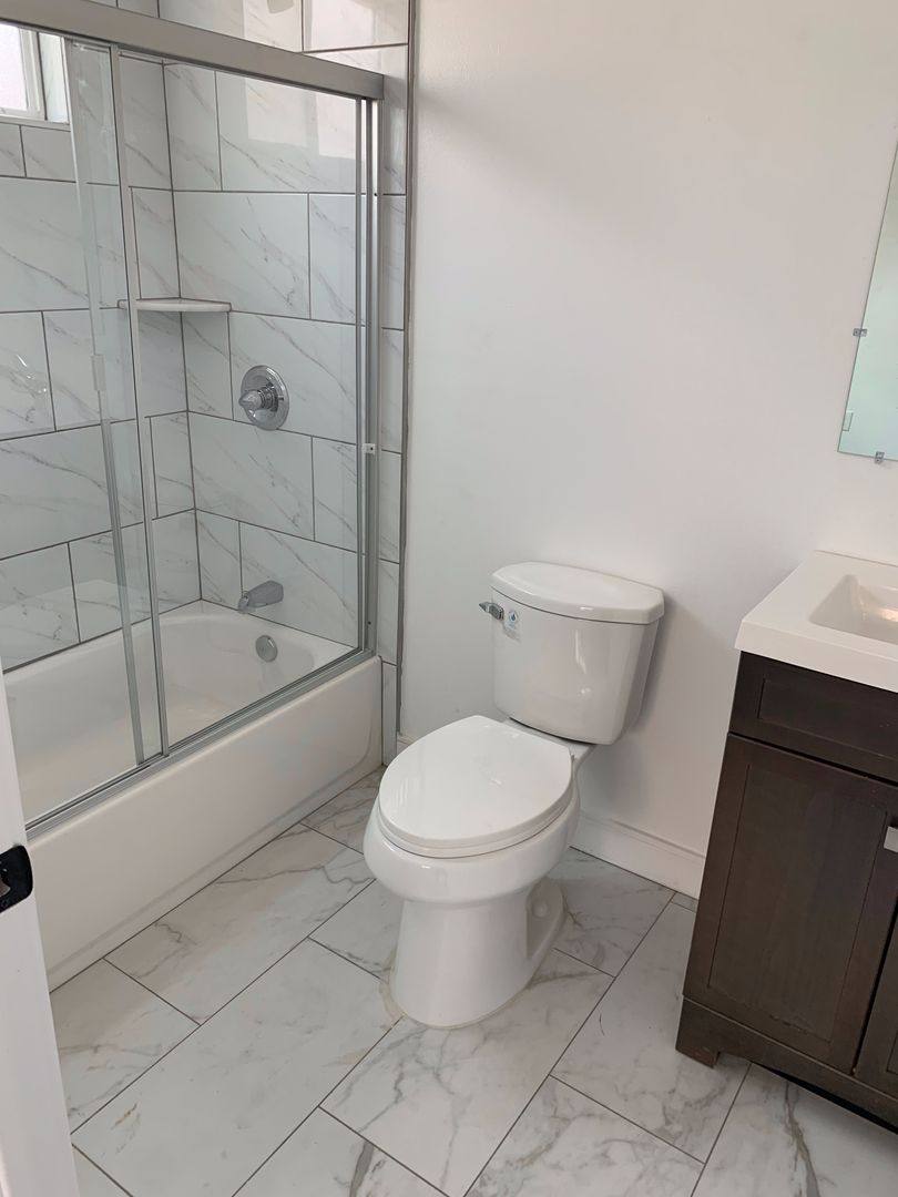 Apartment for rent at 2507-2509 E Cincinnati St, Los Angeles, CA 90033