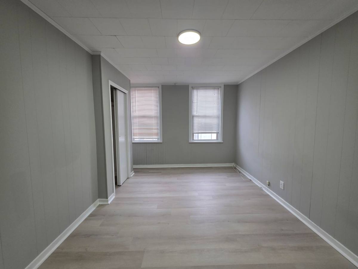 House for rent at 913 Peralta St #A, Pittsburgh, PA 15212