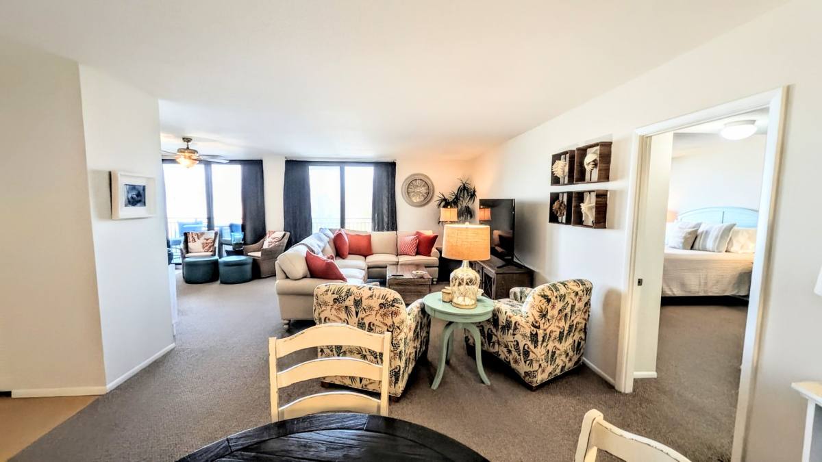 Condo for rent at 4822 Ocean Blvd, Sarasota, FL 34242