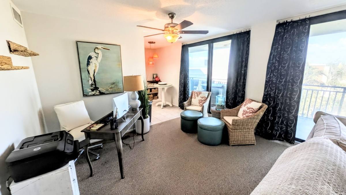 Condo for rent at 4822 Ocean Blvd, Sarasota, FL 34242