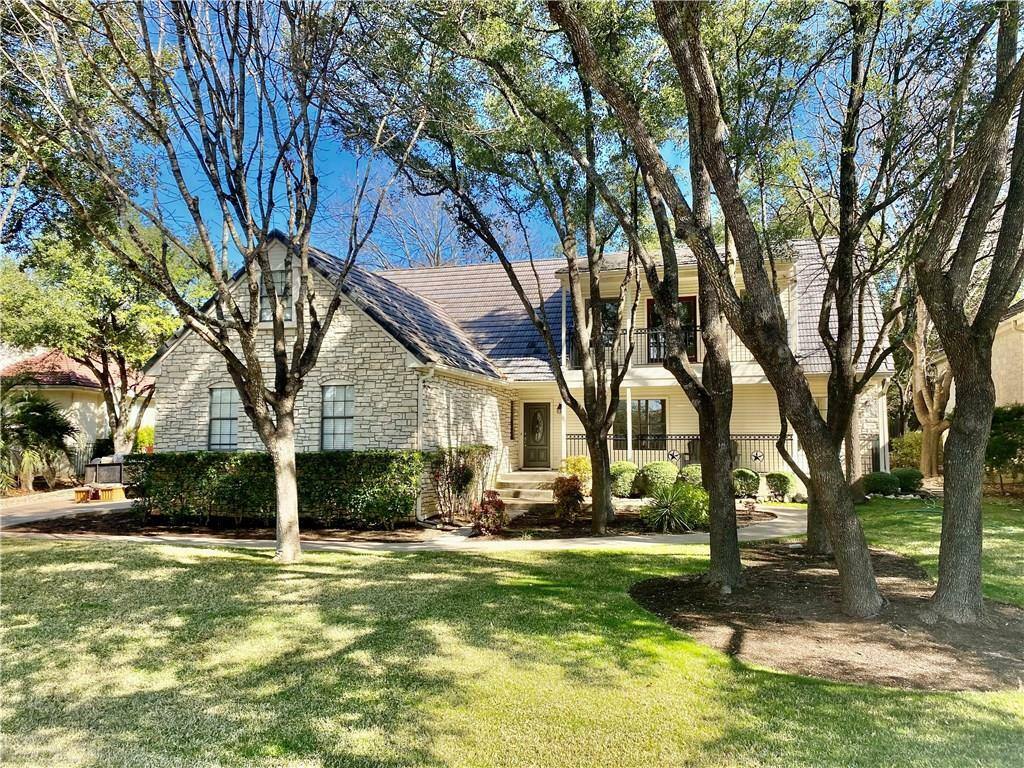 House for rent at 4 Waterfall Dr, Austin, TX 78738