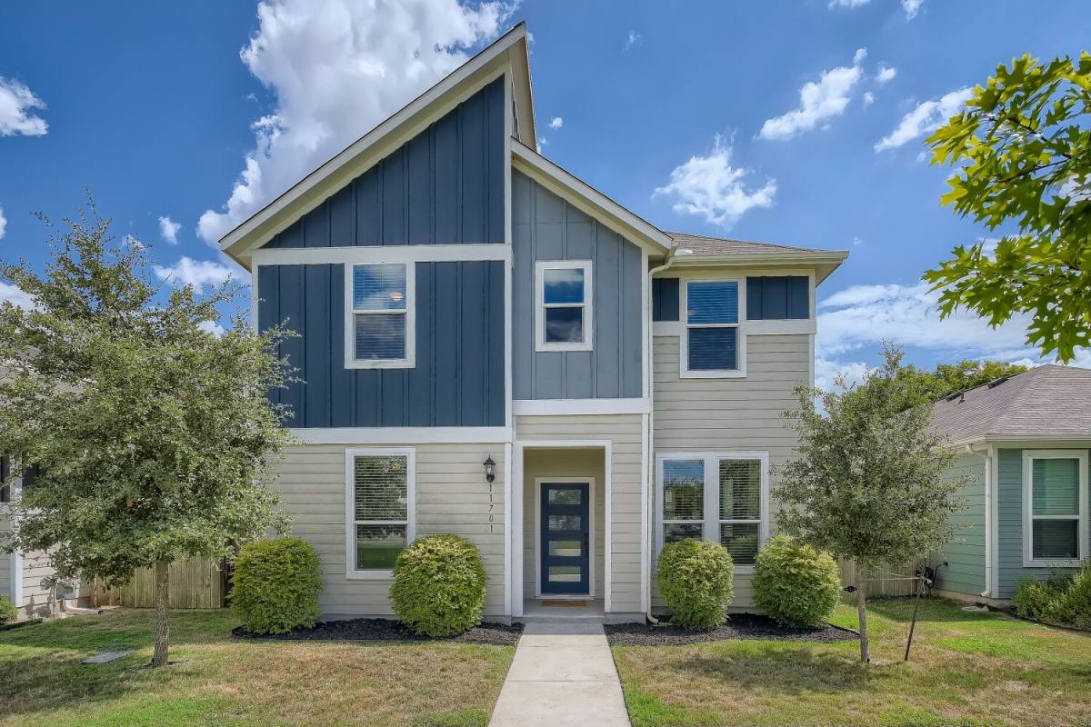House for rent at 11701 Saddle Rock Dr, Austin, TX 78725