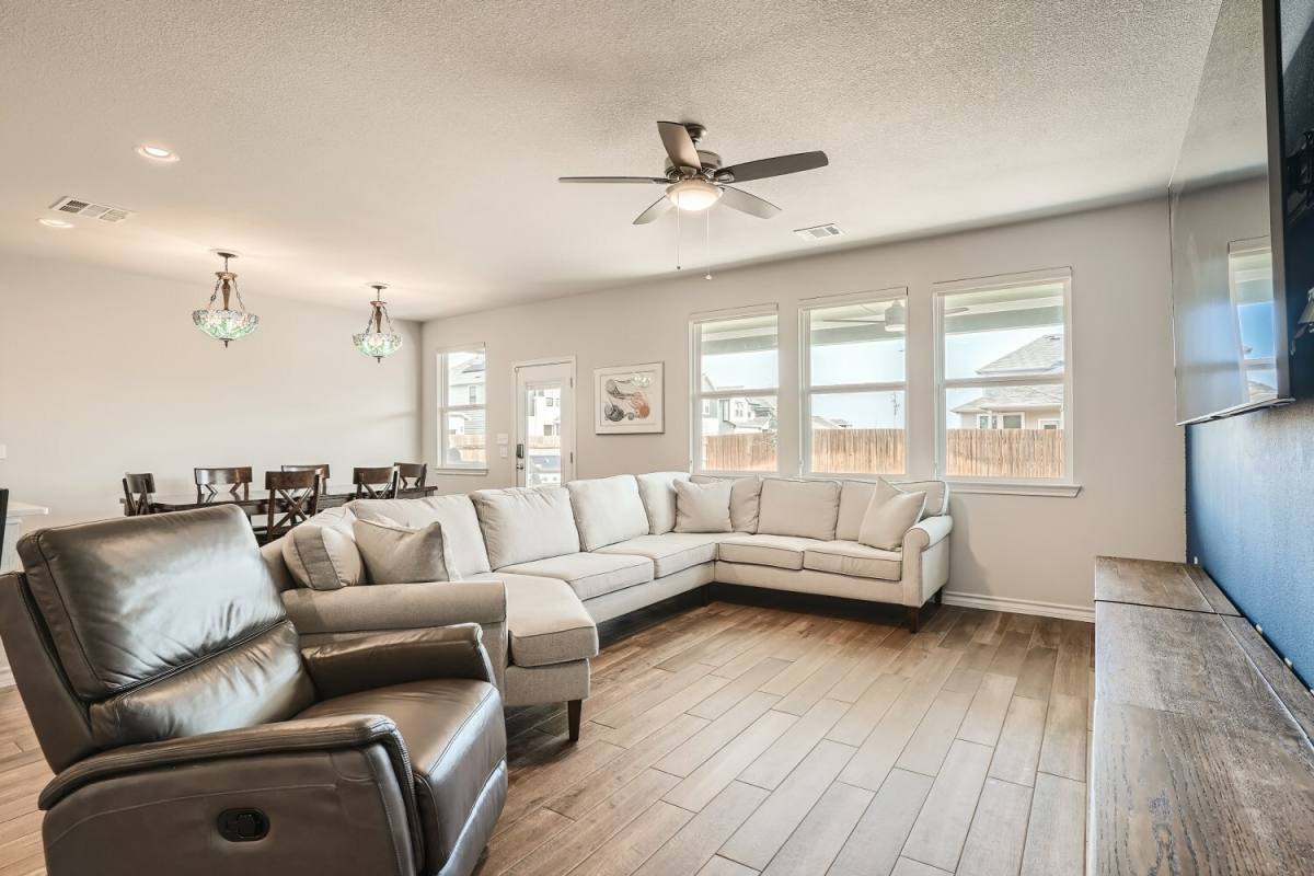 House for rent at 1601 Denesa Dr, Austin, TX 78725